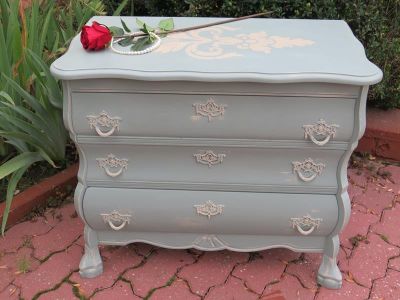 WARSZTATY MALOWANIA I STYLIZACJI MEBLI