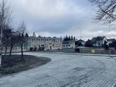 	Gmina Przybiernów informuje, że zakończyły się prace na zadaniu  pn.: Zadanie nr 2: „Remont zajezdni autobusowej w Przybiernowie”.